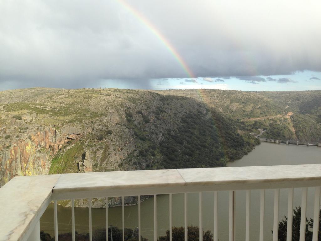 Hotel Parador Santa Catarina Miranda do Douro Esterno foto